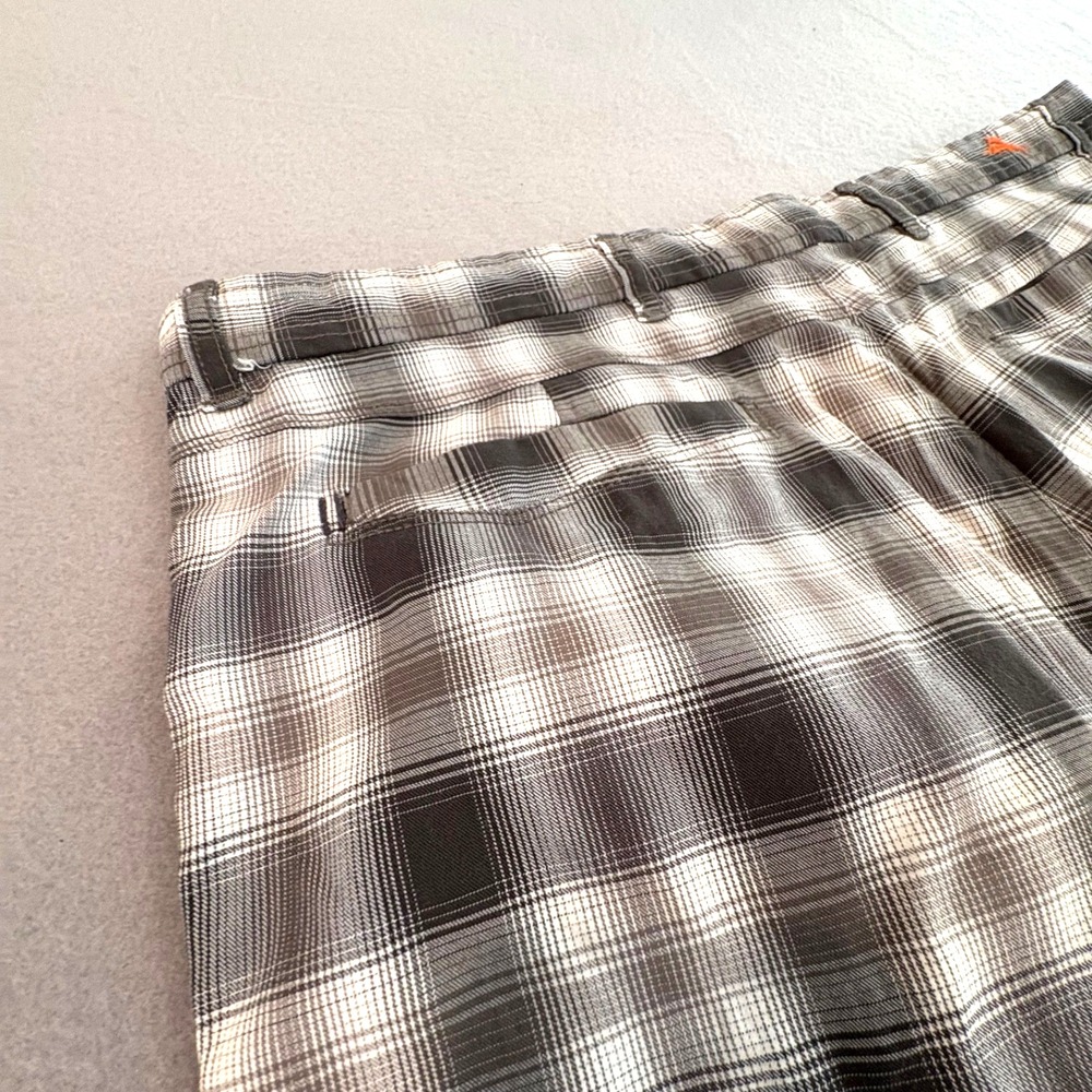 Tommy Bahama Paradise Tech Men Gray Plaid Shorts 36 (~38) Stretch‎ Nylon Blend - Picture 8 of 10